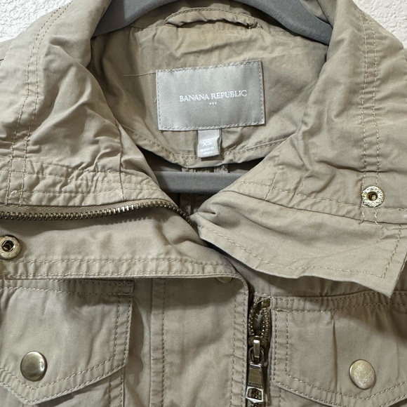 Banana Republic Utility Jacket in Tan - Picture 4 of 14
